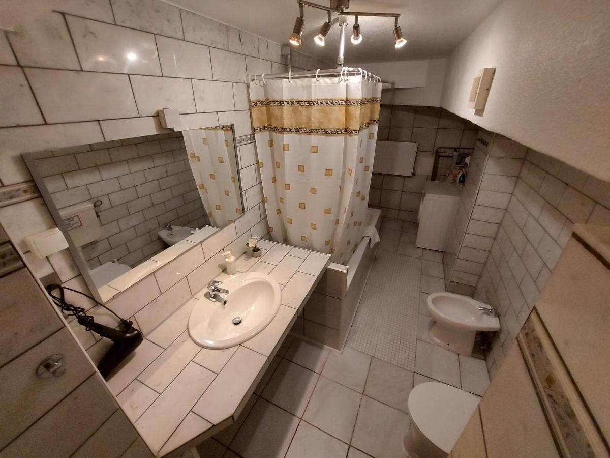 Basement Apartment Kolonia Zewnętrze zdjęcie
